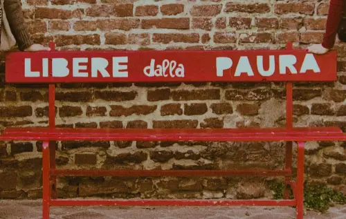 Giornata contro la violenza sulle donne: 5 libri da leggere